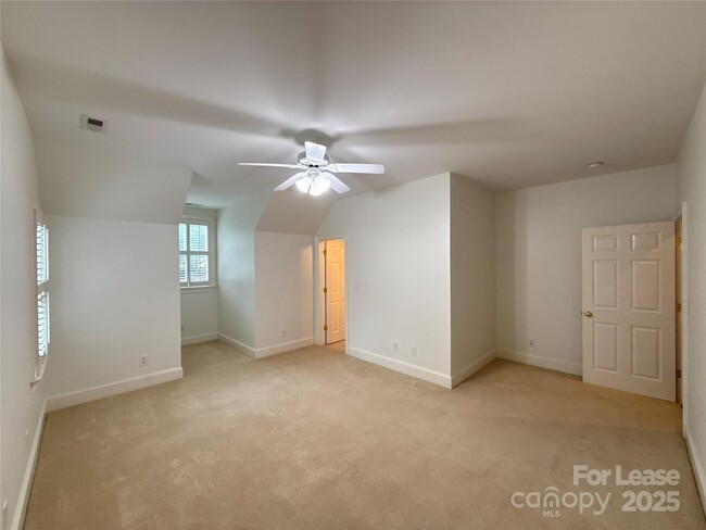 property at 1500 Ferncliff Rd