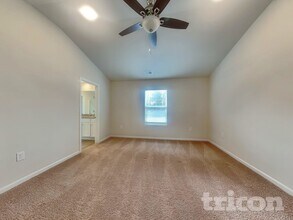 6432 Lowe Ln in Charlotte, NC - Building Photo - Building Photo