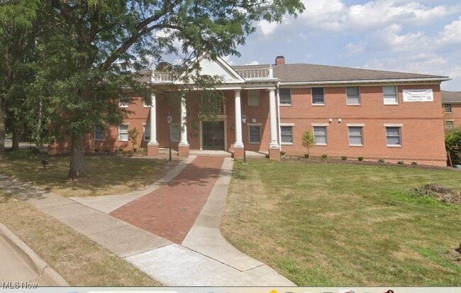 property at 1765 Merriman Rd