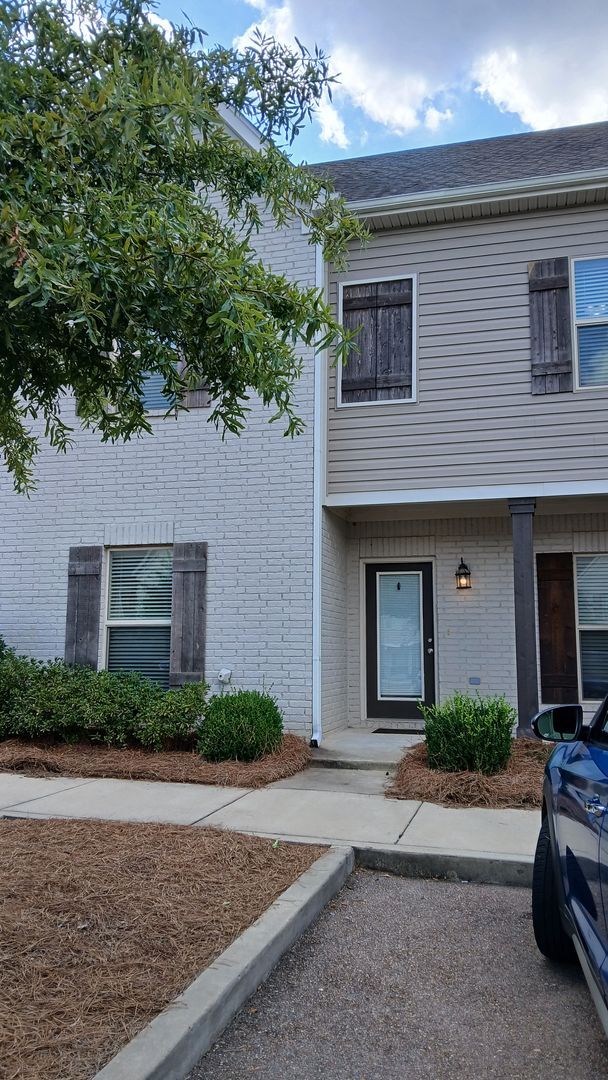 property at 438 Walker Cir