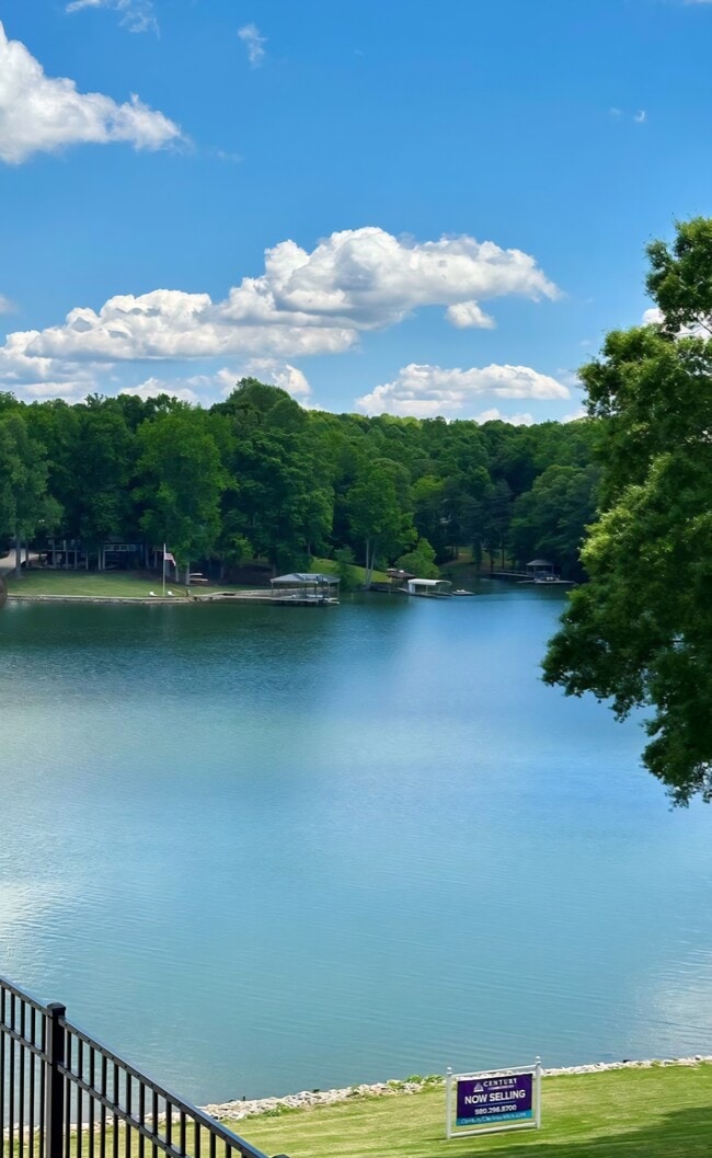 property at 4455 Reed Crk Dr