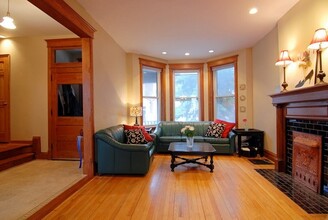3804 Wilton N Ave in Chicago, IL - Foto de edificio - Building Photo