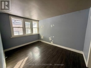 1203 Dundas St in London, ON - Building Photo - Building Photo