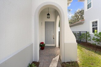 546 Tomahawk Ct in Palm Beach Gardens, FL - Building Photo - Building Photo