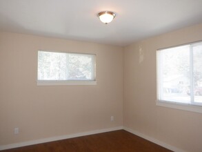 1531 SW Knoll Ave in Bend, OR - Building Photo - Building Photo