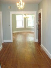 194 St Paul St in Brookline, MA - Building Photo - Building Photo