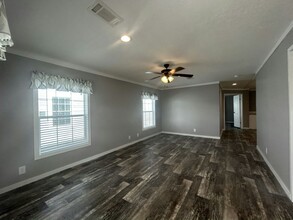 13129 Lime Ave in Grand Island, FL - Foto de edificio - Building Photo