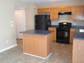 7459 Samuel Dr in Indianapolis, IN - Building Photo - Building Photo