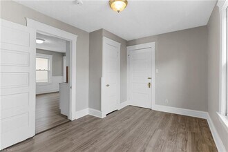 2064 Halstead Ave in Lakewood, OH - Building Photo - Building Photo