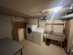 1184 Magnolia St in Denver, CO - Building Photo - Building Photo