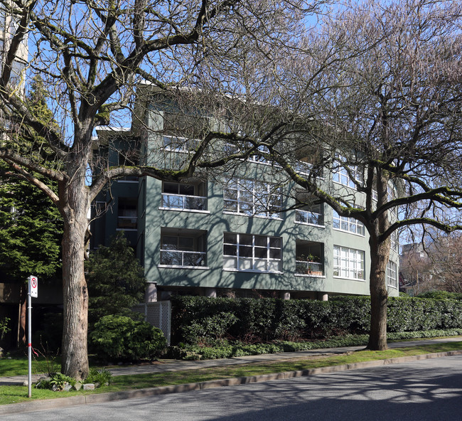 The Palladian in Vancouver, BC - Building Photo - Building Photo