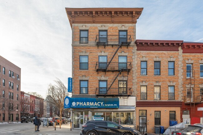 181 Macdougal St in Brooklyn, NY - Building Photo - Building Photo