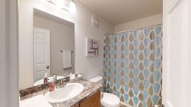 King Edward Apartments in Regina, SK - Building Photo - Building Photo