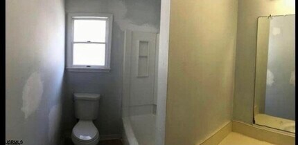 325 N Ohio Ave in Atlantic City, NJ - Building Photo - Building Photo