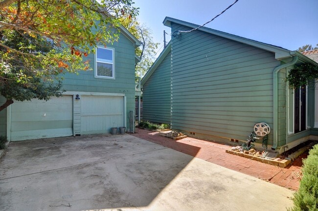 4023 Mattison Ave in Fort Worth, TX - Building Photo - Building Photo
