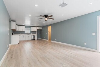 13027 Herrick Ave in Los Angeles, CA - Building Photo - Building Photo
