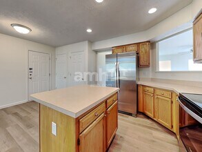 7733 Black Squirrel Trl in Hamilton, OH - Building Photo - Building Photo