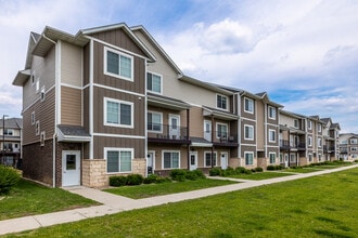 The Quarters Ames in Ames, IA - Building Photo - Building Photo