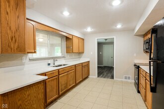 1065 Hornaday Rd in Brownsburg, IN - Building Photo - Building Photo