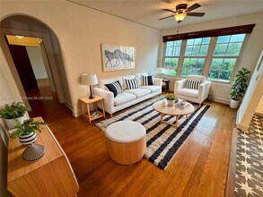 3224 Biscayne Blvd, Unit 3 in Miami, FL - Building Photo - Building Photo