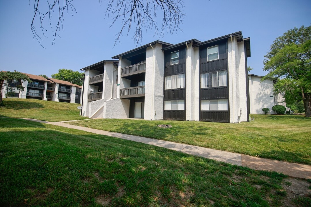 Brighton Apartments in St. Louis, MO - Foto de edificio
