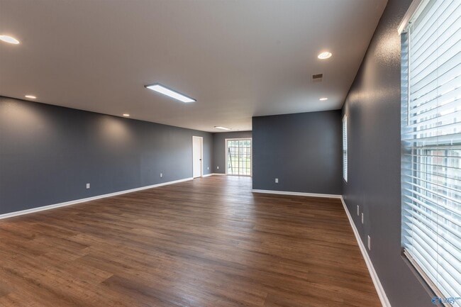 2401 Bell Manor Dr SW in Huntsville, AL - Building Photo - Building Photo