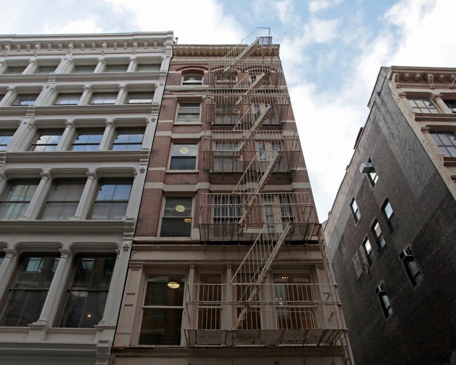 79 Mercer St in New York, NY - Building Photo - Building Photo