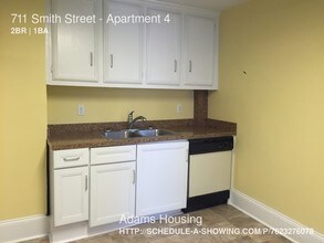 711 Smith St-Unit -Apartment 4 in Salisbury, MD - Building Photo - Building Photo