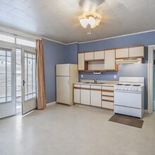 708 East High St in Waynesburg, PA - Building Photo - Building Photo