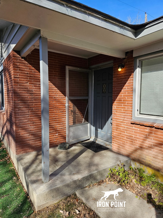 property at 3519 N Woody Ln