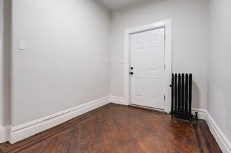 5 Baldwin Ave in Newark, NJ - Building Photo - Building Photo