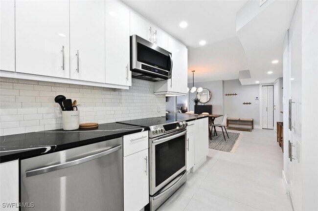 property at 4001 Gulf Shore Blvd N