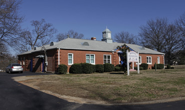 Brook Haven Apartments in Greenville, SC - Building Photo - Building Photo