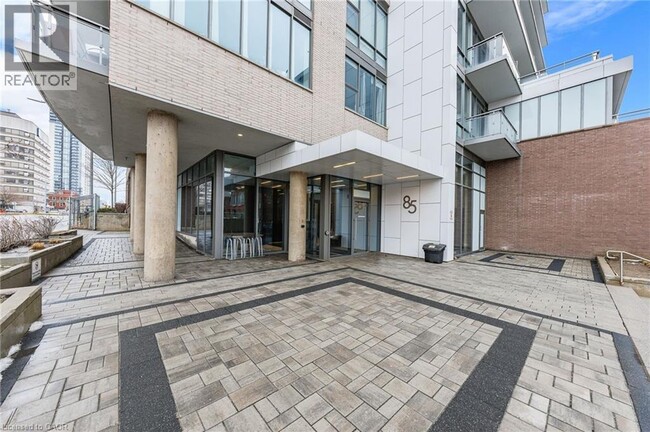 property at 85 Duke St W