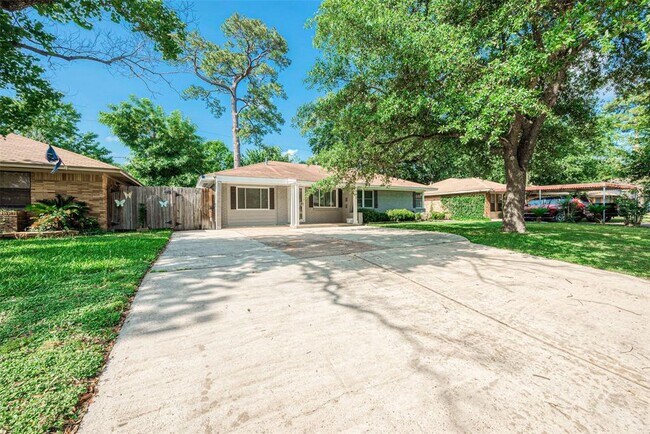 942 W 30th St in Houston, TX - Building Photo - Building Photo