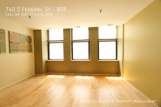 740 S Federal St in Chicago, IL - Building Photo - Building Photo