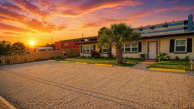 1360 Oxford Dr, Unit A, Unit A