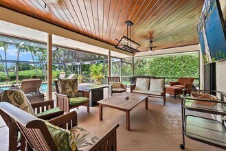 16 Thurston Dr in Palm Beach Gardens, FL - Building Photo - Building Photo