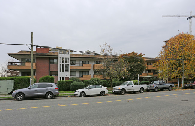 MARSEILLE PLAZA in New Westminster, BC - Building Photo - Building Photo