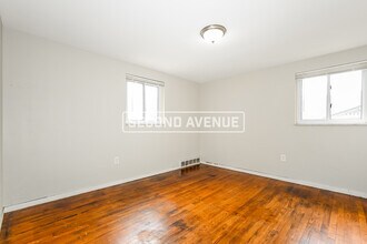 256 Ohio St in Monroeville, PA - Building Photo - Building Photo