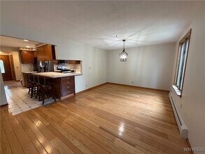 437 Springville Ave in Buffalo, NY - Building Photo - Building Photo