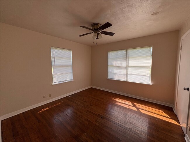 property at 3922 County Rd 704