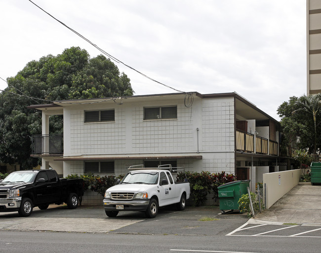 1811 Wilder Ave in Honolulu, HI - Building Photo - Building Photo