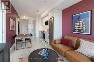 75 James St S in Hamilton, ON - Building Photo - Building Photo