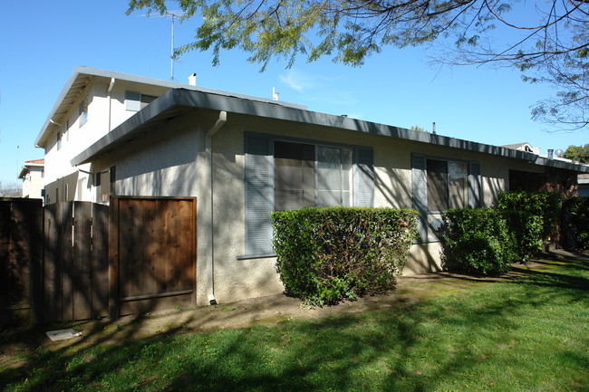 1393 Lexington Dr in San Jose, CA - Building Photo - Building Photo