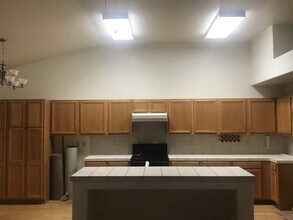 1524 Squirreltail Dr in Sparks, NV - Building Photo - Building Photo