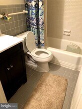 10304 Rockville Pike-Unit -202 in Rockville, MD - Building Photo - Building Photo