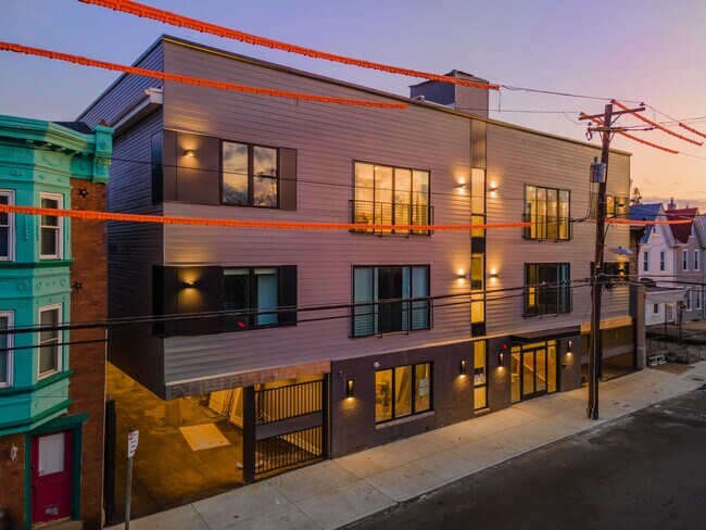 Washington Court (52 W) in Philadelphia, PA - Foto de edificio - Building Photo