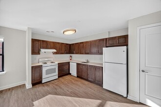 50 Neilson Apartments in New Brunswick, NJ - Building Photo - Building Photo