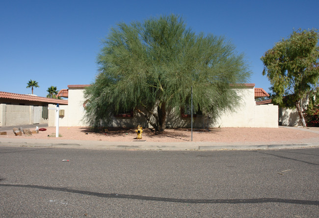 2734 E Marconi Ave in Phoenix, AZ - Building Photo - Building Photo